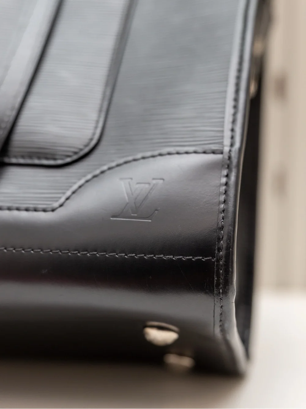 Louis Vuitton Black Shoulder Bag with Silver  Hardware